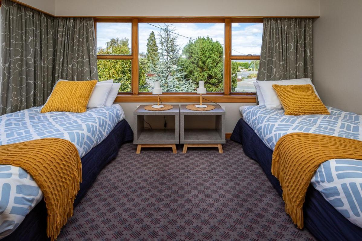 Grand View - Te Anau Holiday Home Eksteriør bilde