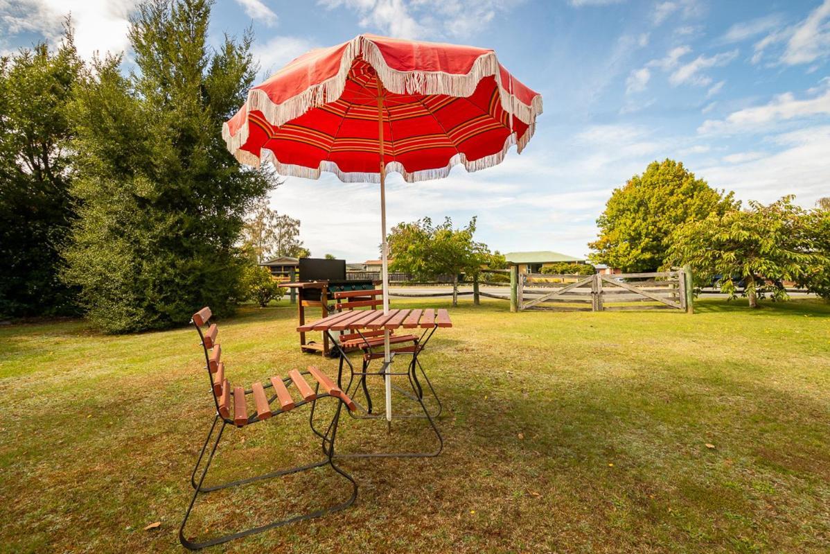 Grand View - Te Anau Holiday Home Eksteriør bilde